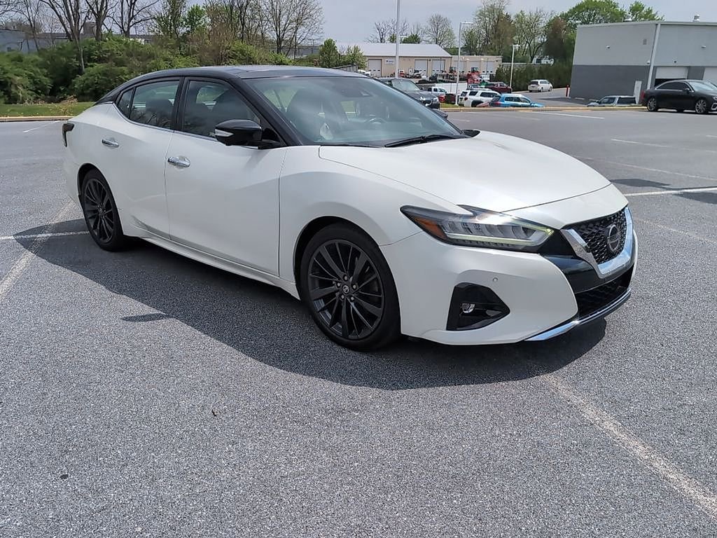 Used 2019 Nissan Maxima Platinum w/ Reserve Package FWD image 2