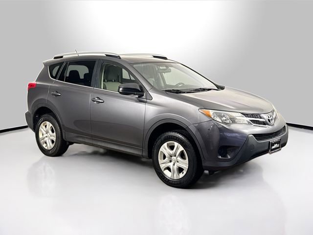 Used 2015 Toyota RAV4 LE image 13