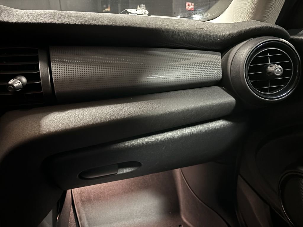 Used 2019 MINI Cooper 2-Door Hardtop w/ Storage Package image 56