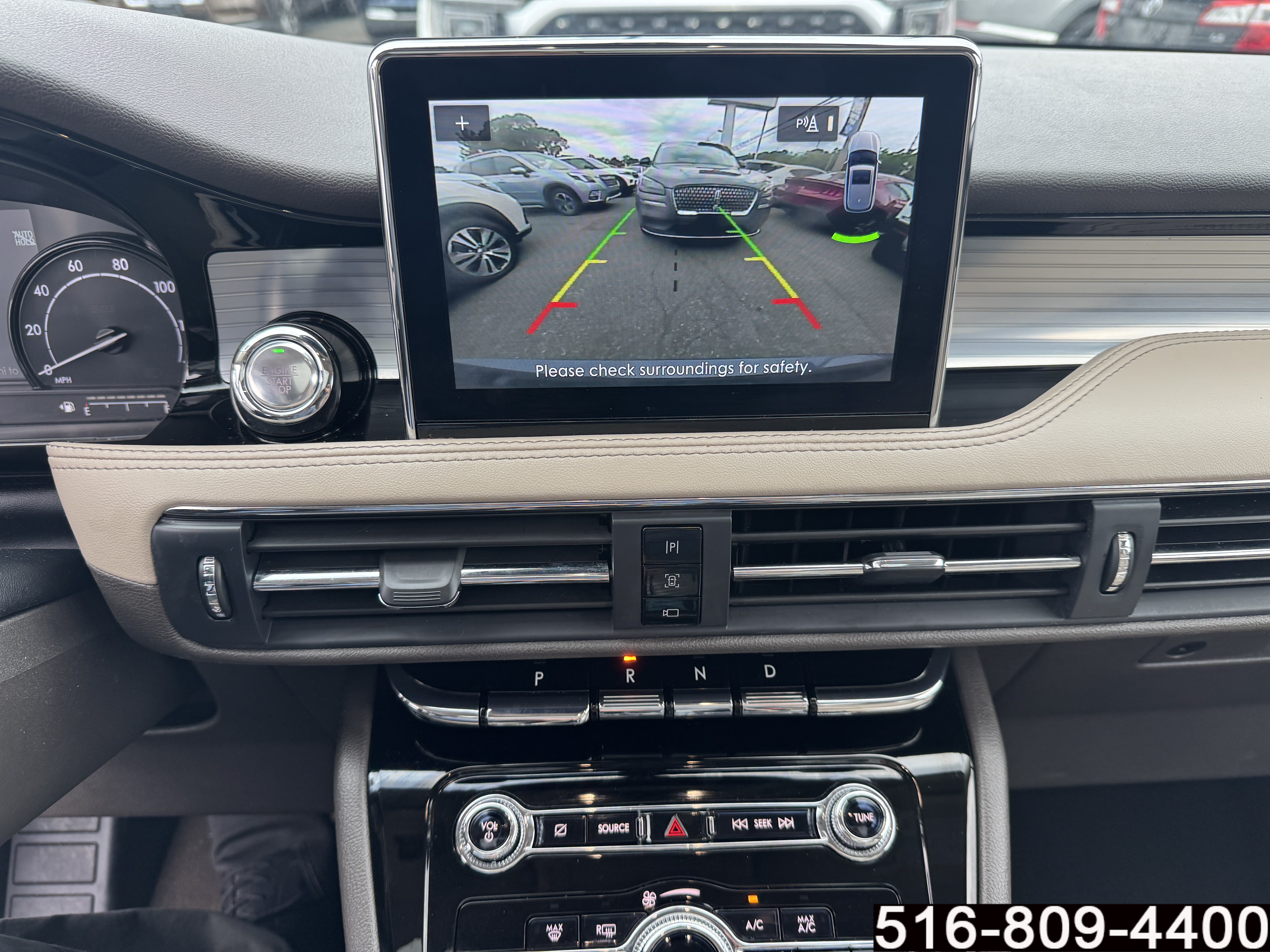 Used 2022 Lincoln Corsair AWD w/ Premium Package image 18