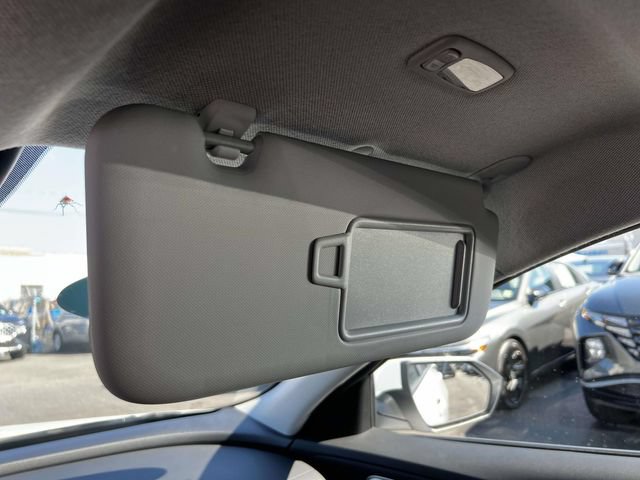 Certified 2024 Hyundai Elantra SEL FWD image 32