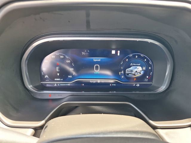 Used 2023 Chevrolet Tahoe Z71 w/ Luxury Package AWD/4WD image 21
