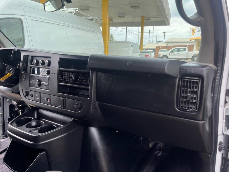 Used 2015 Chevrolet Express 3500 LS image 13