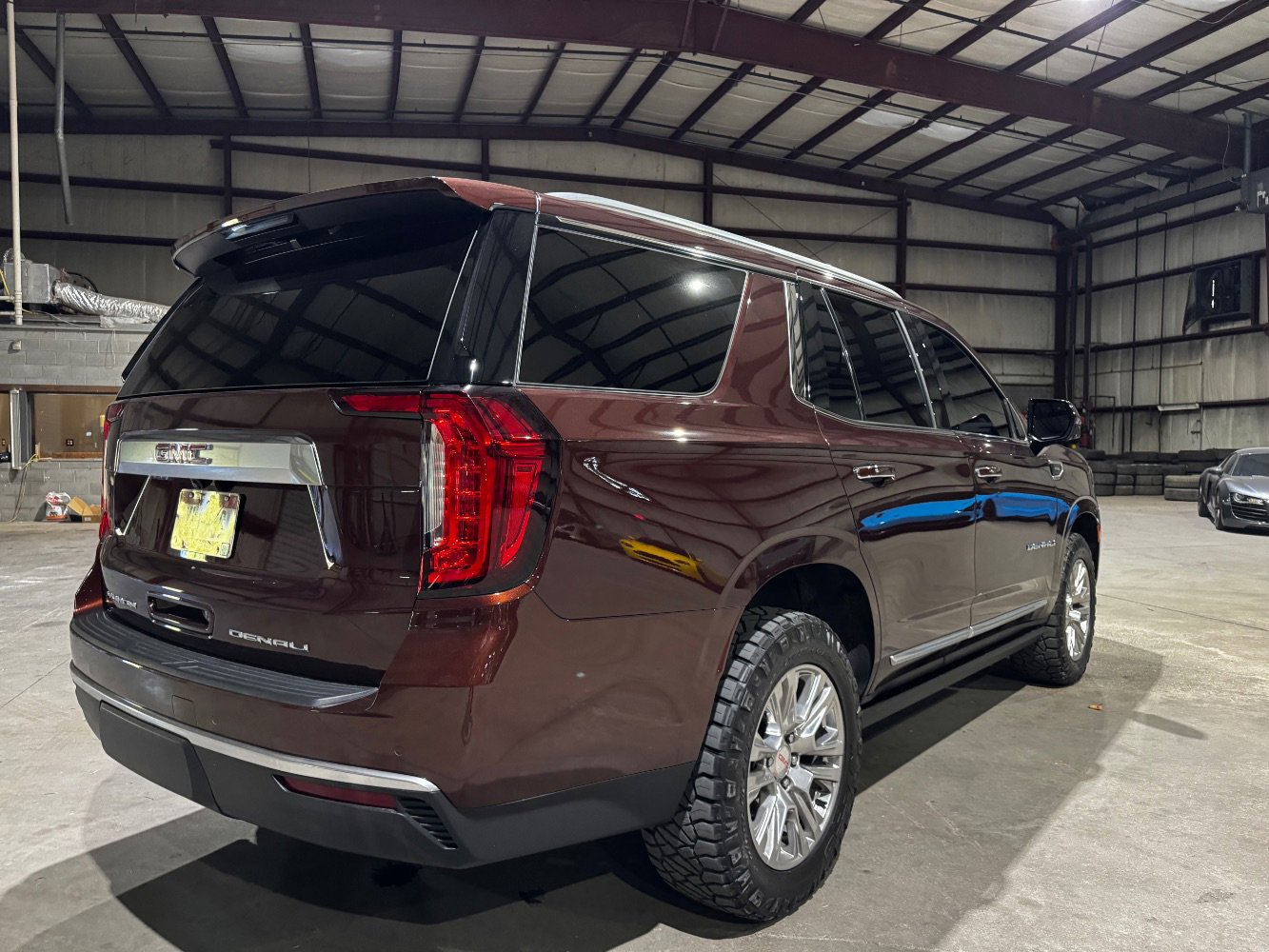 Used 2022 GMC Yukon Denali image 5