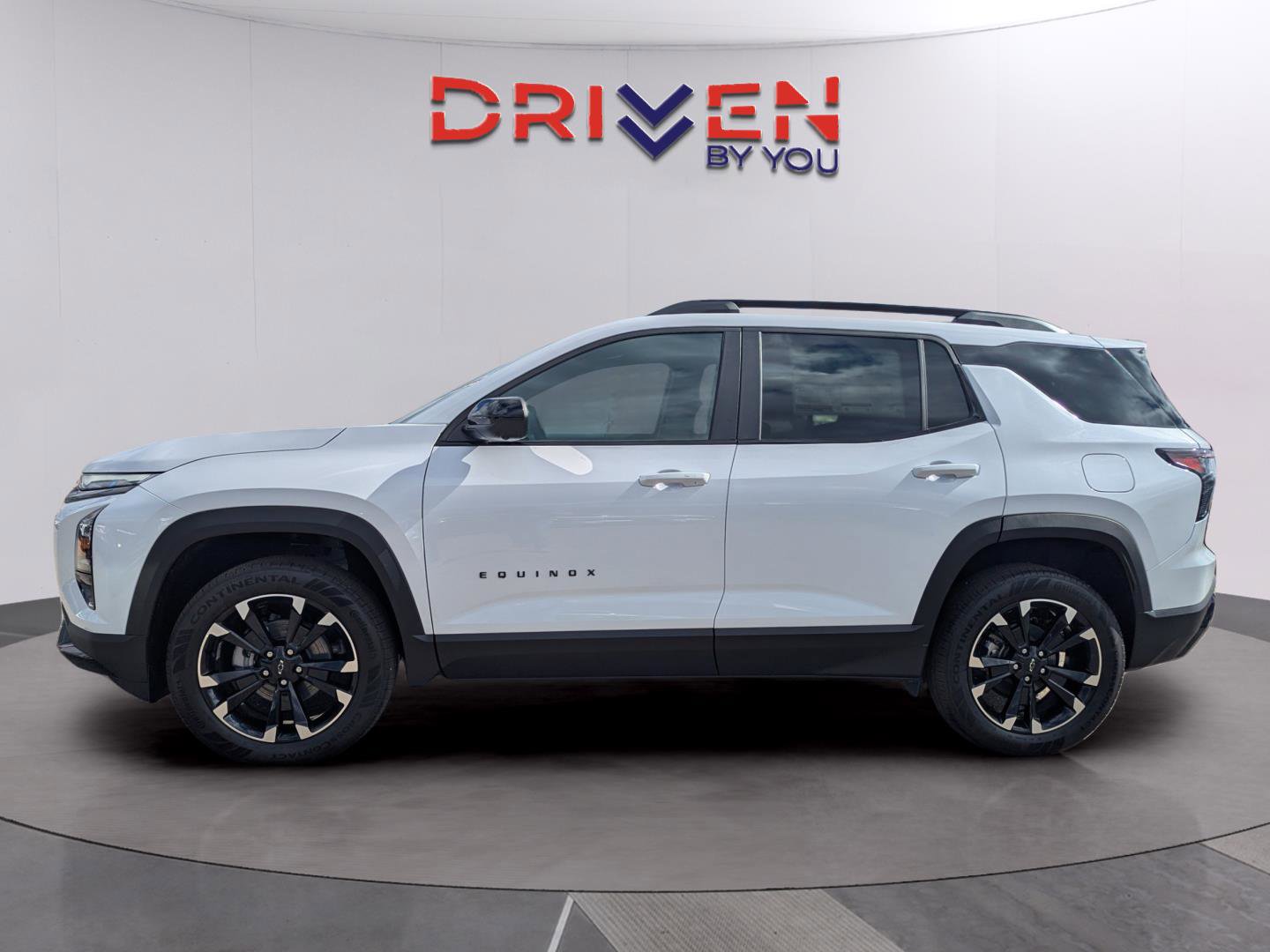 New 2026 Chevrolet Equinox RS w/ Safety and Technology Package image 2