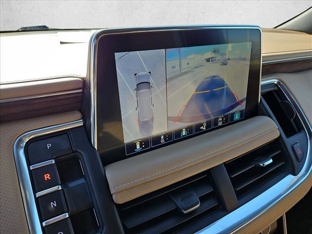 Used 2021 Chevrolet Tahoe Premier w/ Premium Package image 14