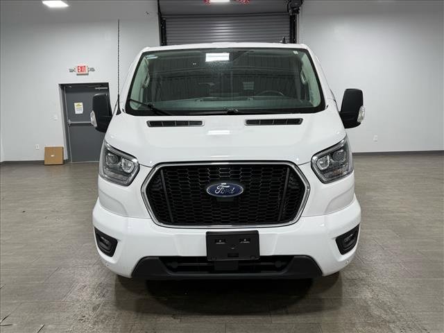 Used 2023 Ford Transit 350 XLT image 9