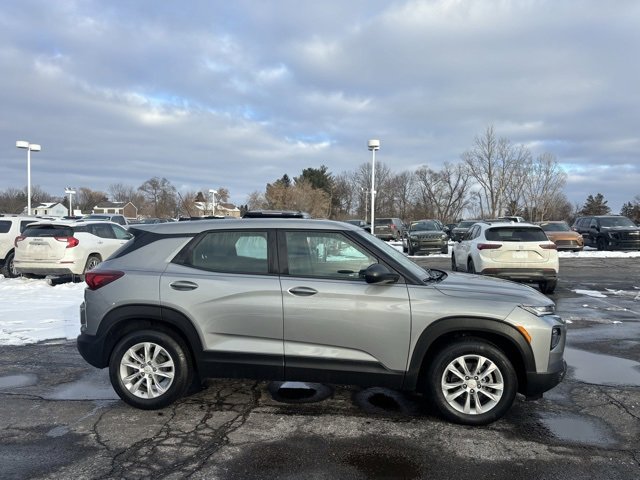 Used 2023 Chevrolet TrailBlazer LS image 4