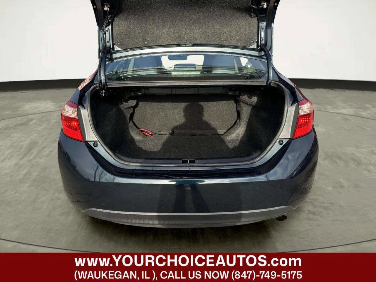 Used 2019 Toyota Corolla LE image 13