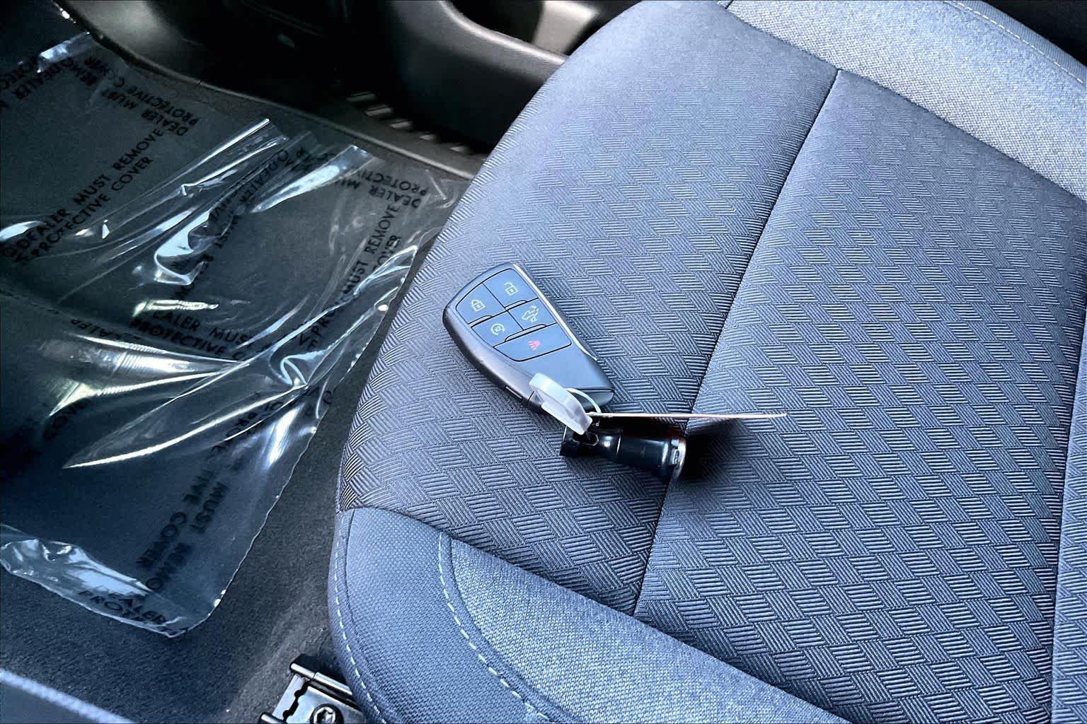Used 2024 Chevrolet Silverado 1500 Custom RWD image 11