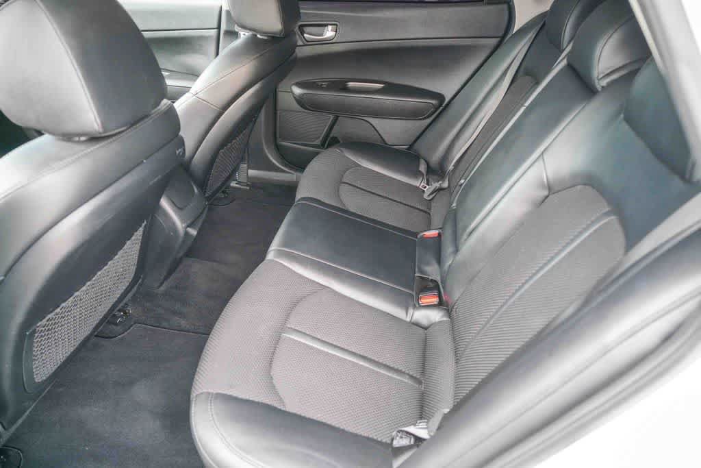 Used 2020 Kia Optima S FWD image 17