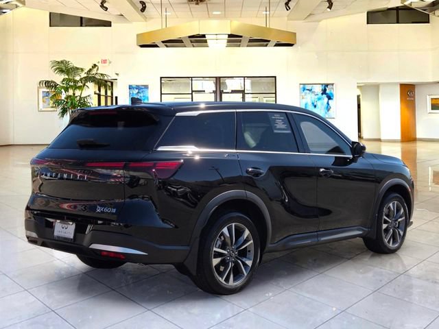 Certified 2026 INFINITI QX60 Pure w/ Cargo Package AWD/4WD image 5