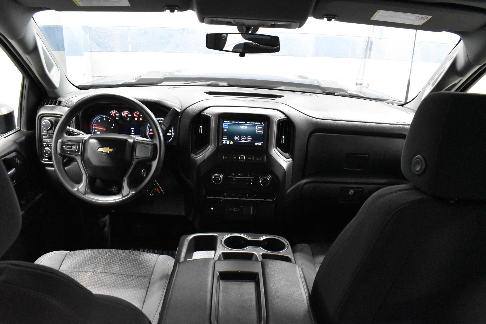 Used 2022 Chevrolet Silverado 2500 W/T w/ WT Convenience Package image 5