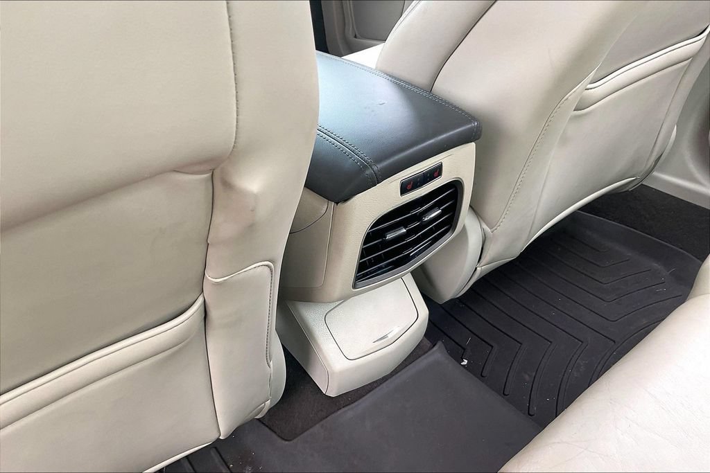 Used 2019 Lincoln MKZ Reserve w/ Reserve Plus Package FWD image 10