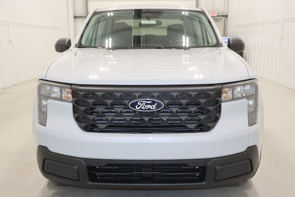 New 2025 Ford Maverick XL image 3