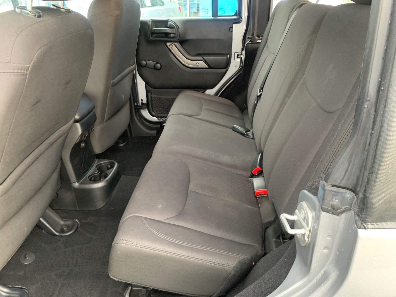 Used 2015 Jeep Wrangler Unlimited Sport AWD/4WD image 7