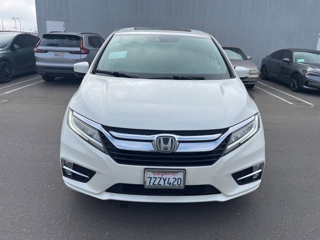 Used 2018 Honda Odyssey Elite video 2