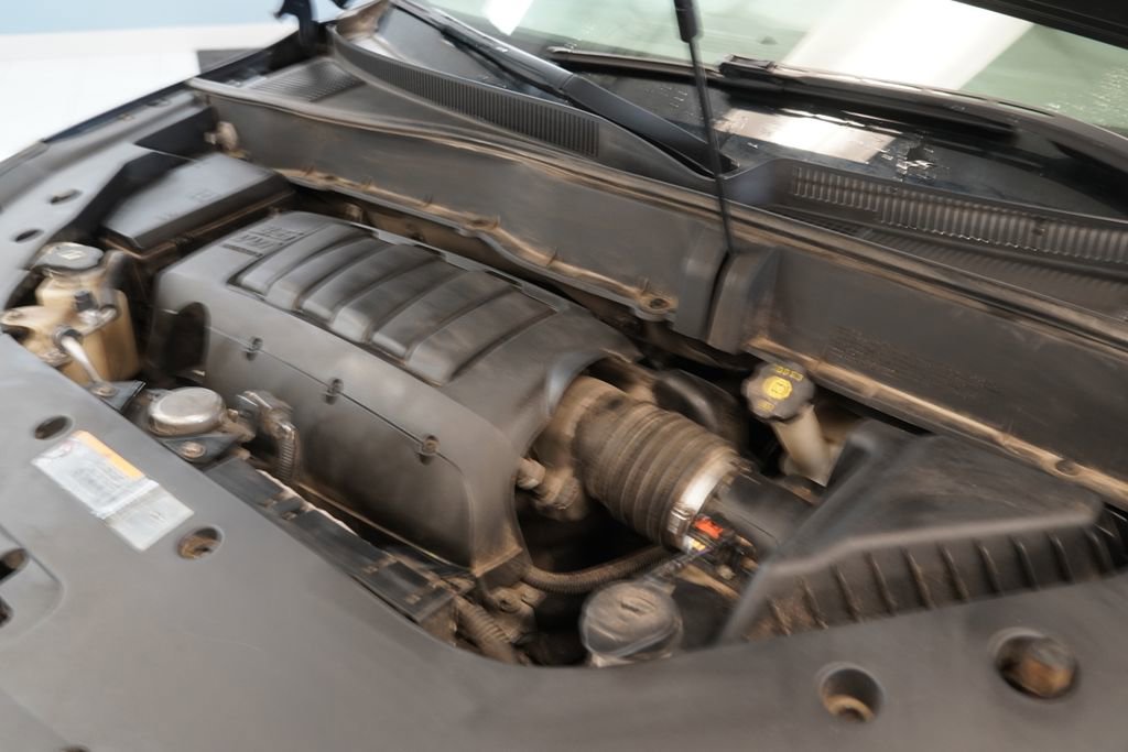 Used 2017 Chevrolet Traverse LS FWD image 17