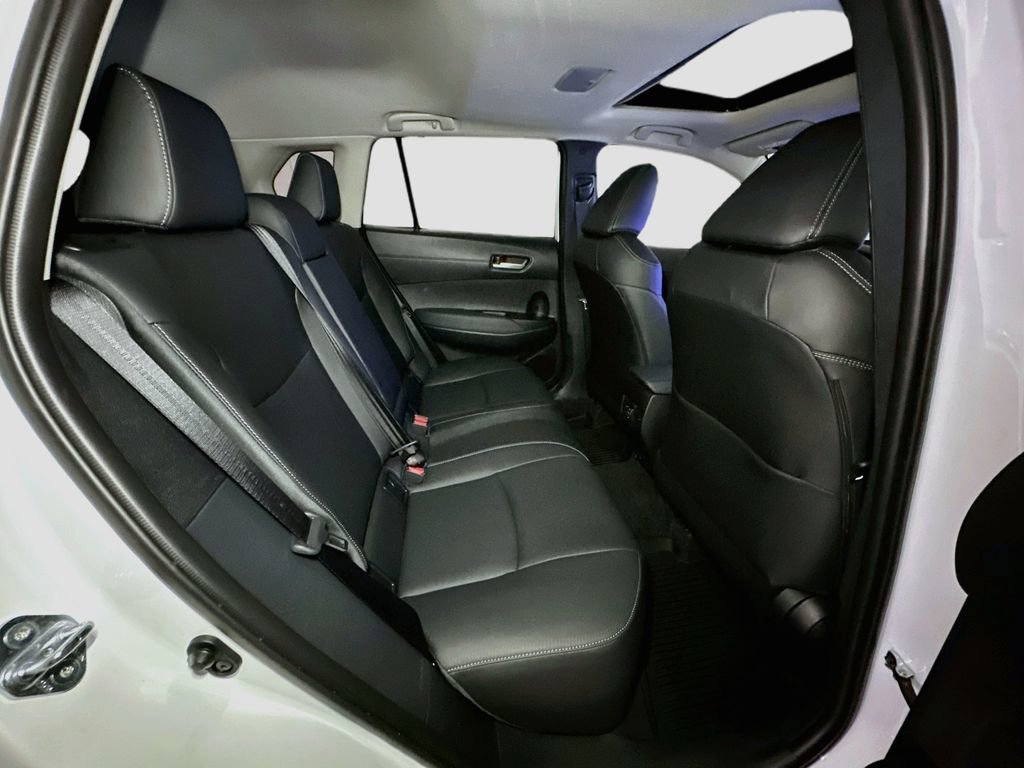 New 2026 Toyota Corolla Cross XLE w/ Convenience Package AWD/4WD image 31