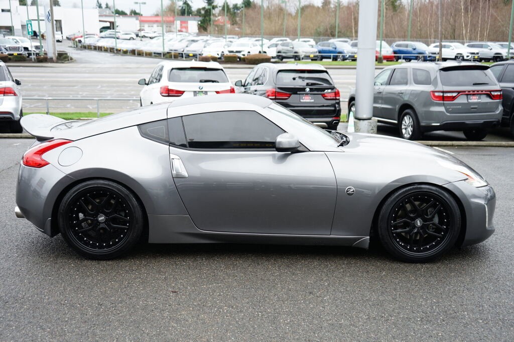 Used 2013 Nissan 370Z Coupe image 6