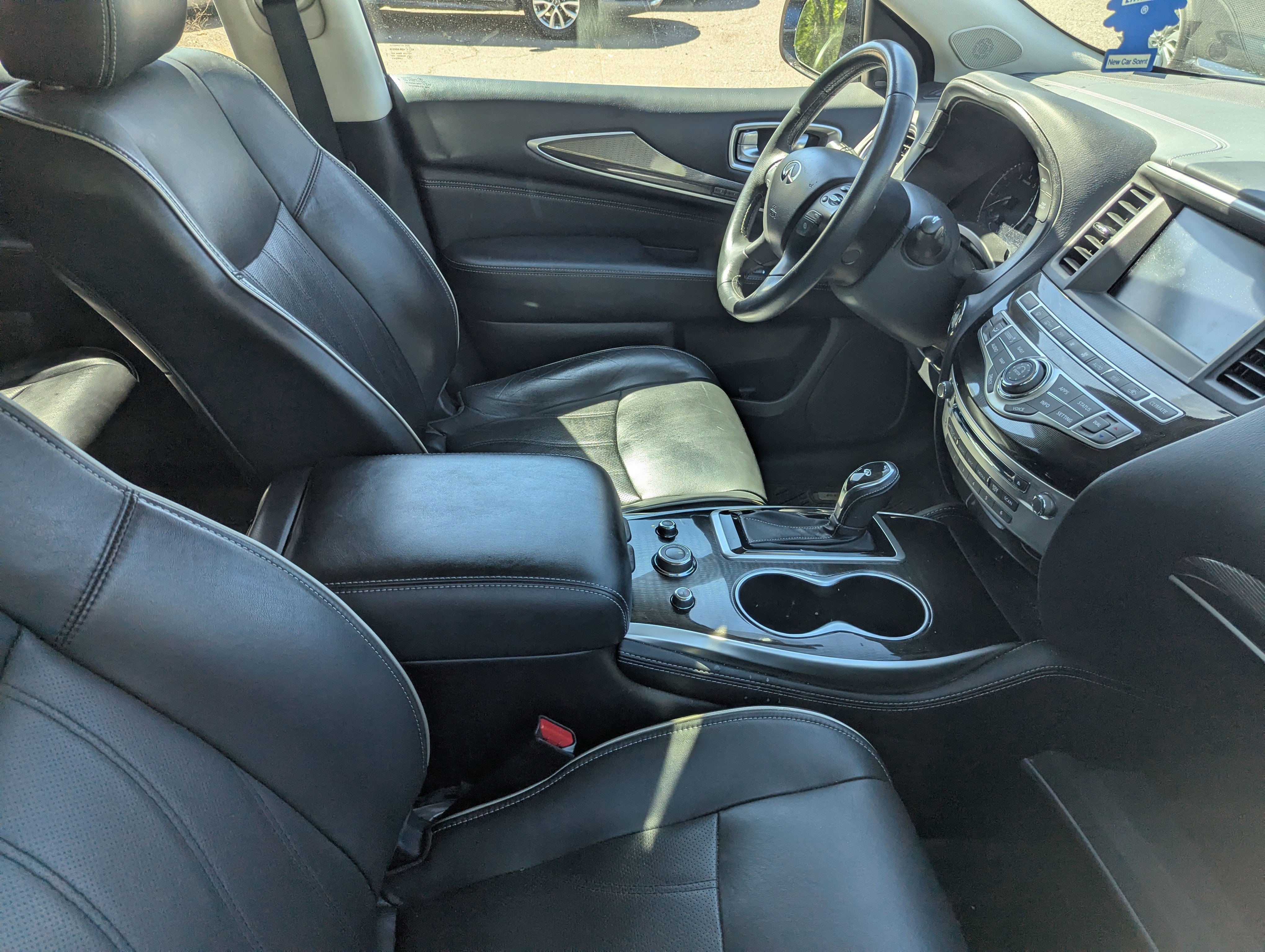 Used 2018 INFINITI QX60 AWD w/ Premium Plus Package image 8