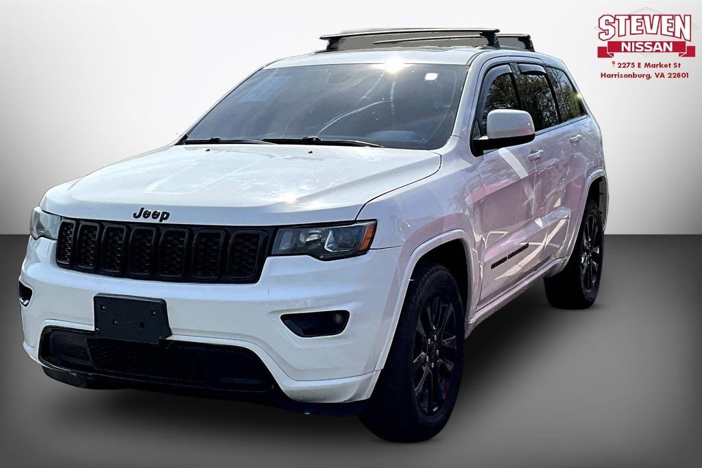 Used 2019 Jeep Grand Cherokee Altitude image 2