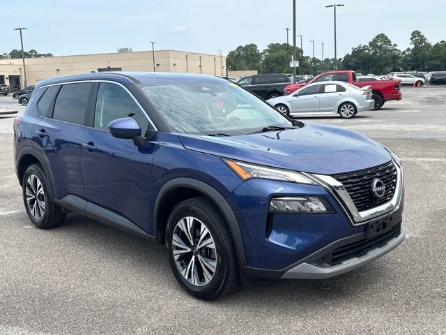 Used 2023 Nissan Rogue SV AWD/4WD image 3
