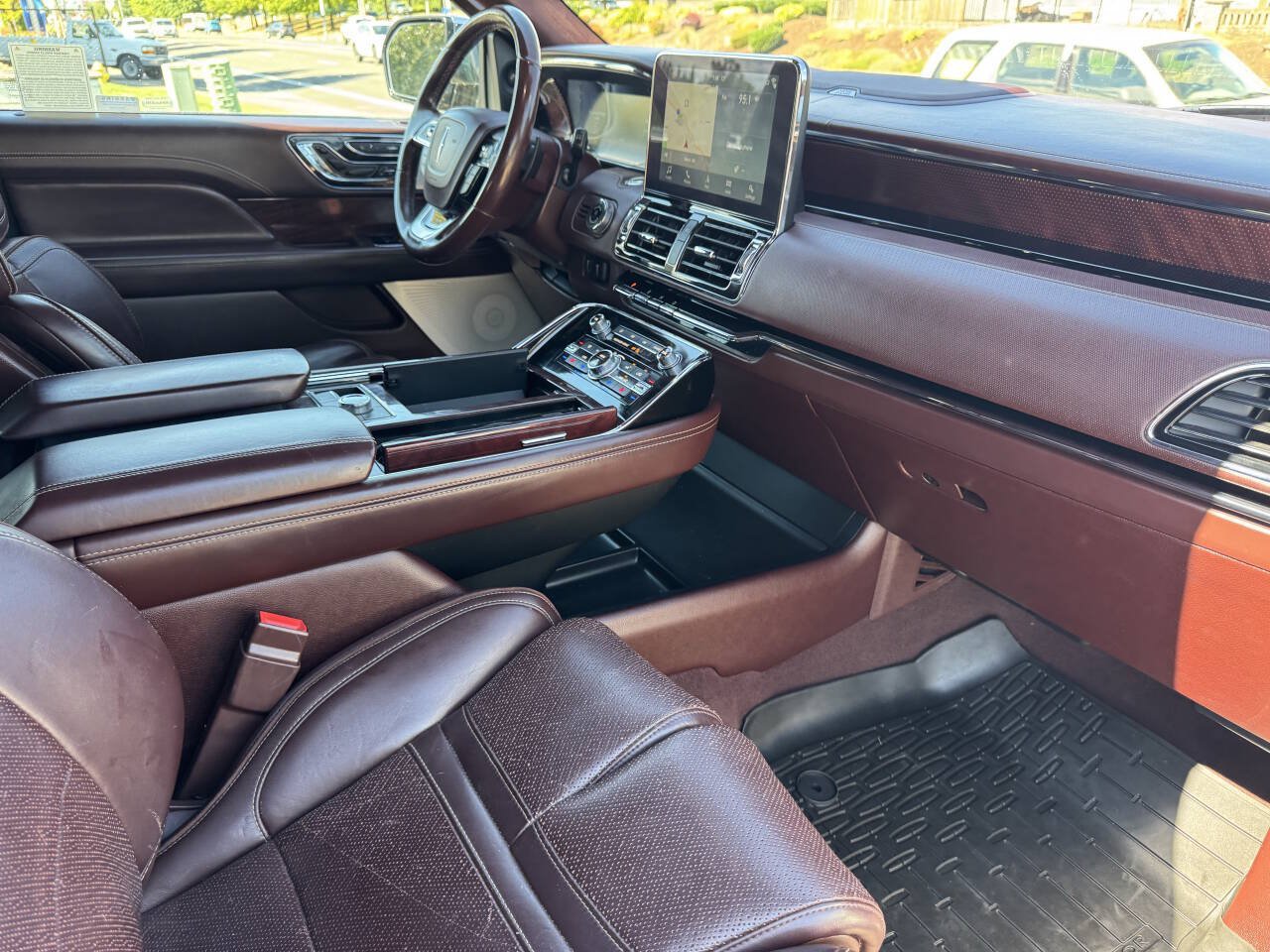 Used 2019 Lincoln Navigator L Black Label AWD/4WD image 16