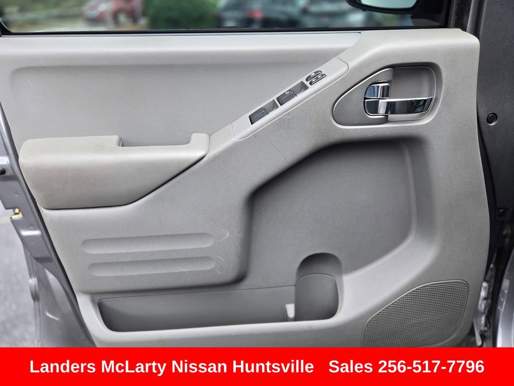 Used 2020 Nissan Frontier SV AWD/4WD image 21