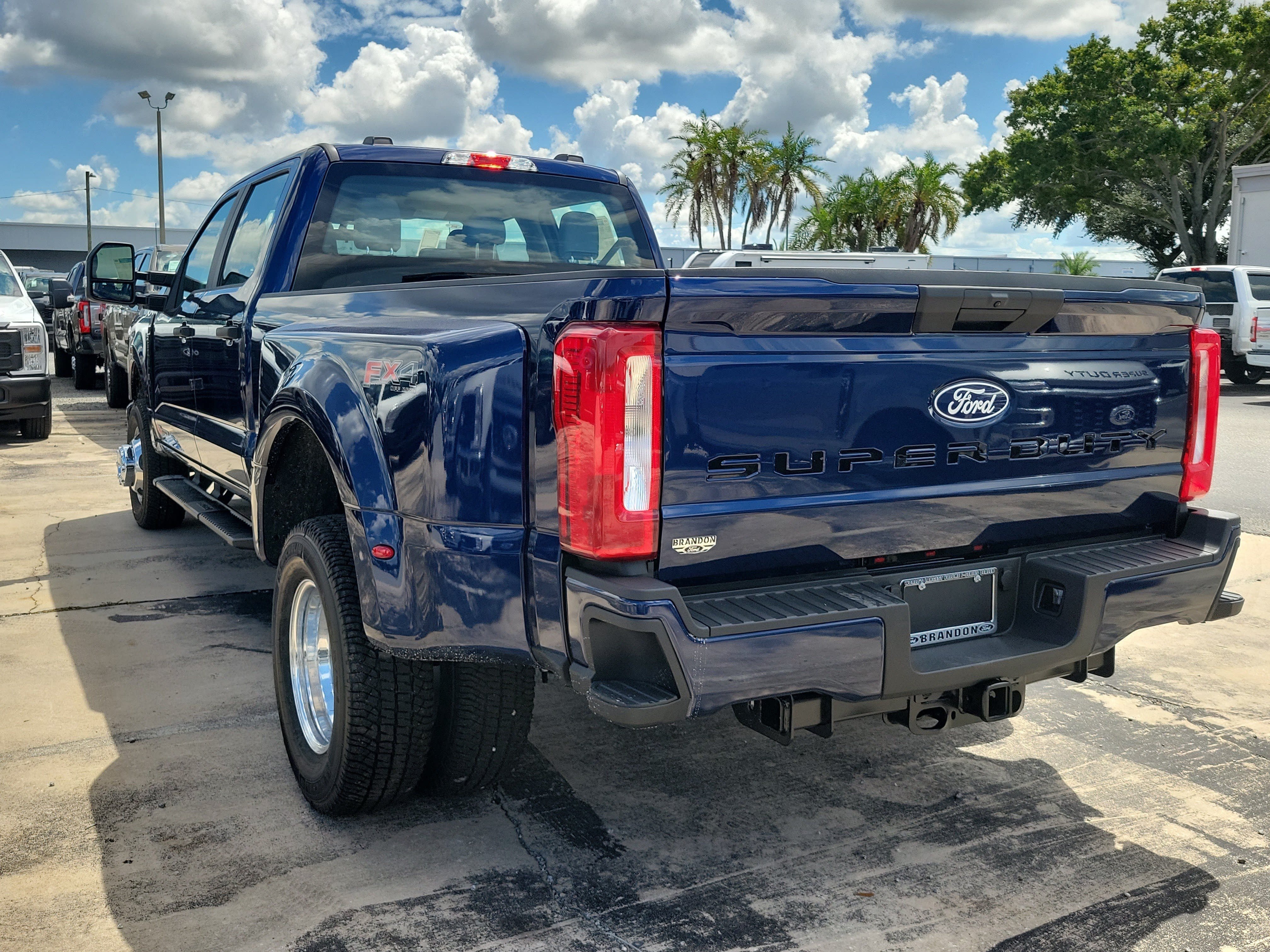 New 2027 Ford F350 XL w/ STX Appearance Package AWD/4WD image 6