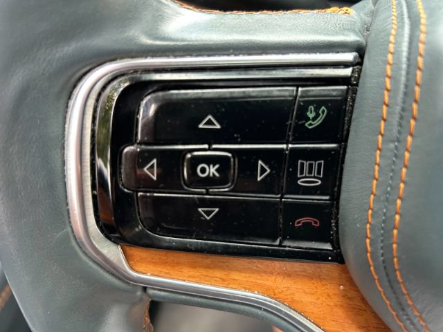 Used 2022 Jeep Grand Wagoneer Series III AWD/4WD image 18