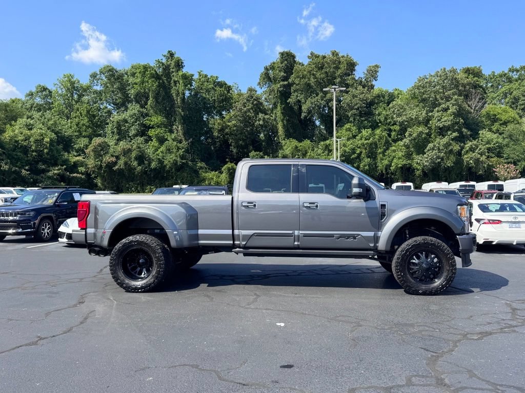 Used 2021 Ford F350 Lariat w/ Lariat Ultimate Package AWD/4WD image 4