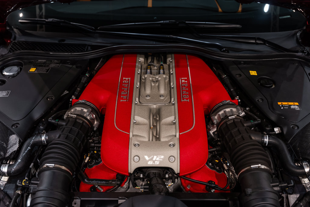 Certified 2021 Ferrari 812 GTS RWD image 19