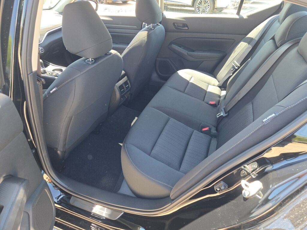 New 2026 Nissan Altima 2.5 SV w/ SV Special Edition Package FWD image 15
