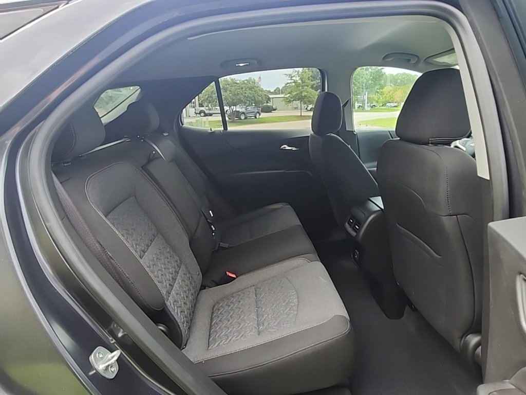 Used 2022 Chevrolet Equinox LT FWD image 33