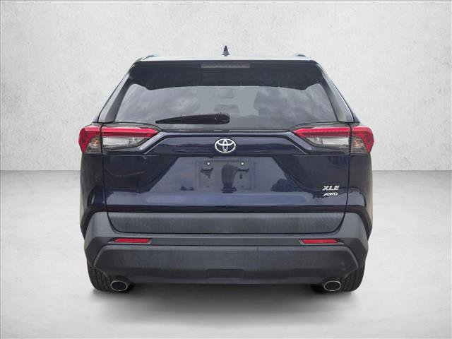 Used 2019 Toyota RAV4 XLE AWD/4WD image 6