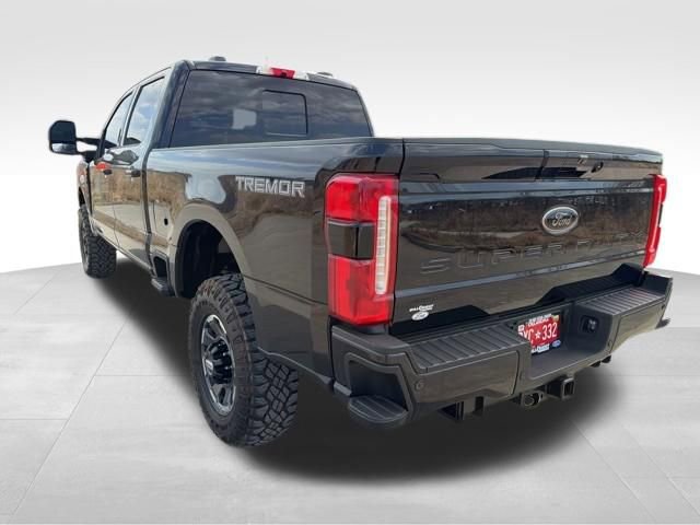 Used 2024 Ford F250 Lariat w/ Lariat Ultimate Package AWD/4WD image 5