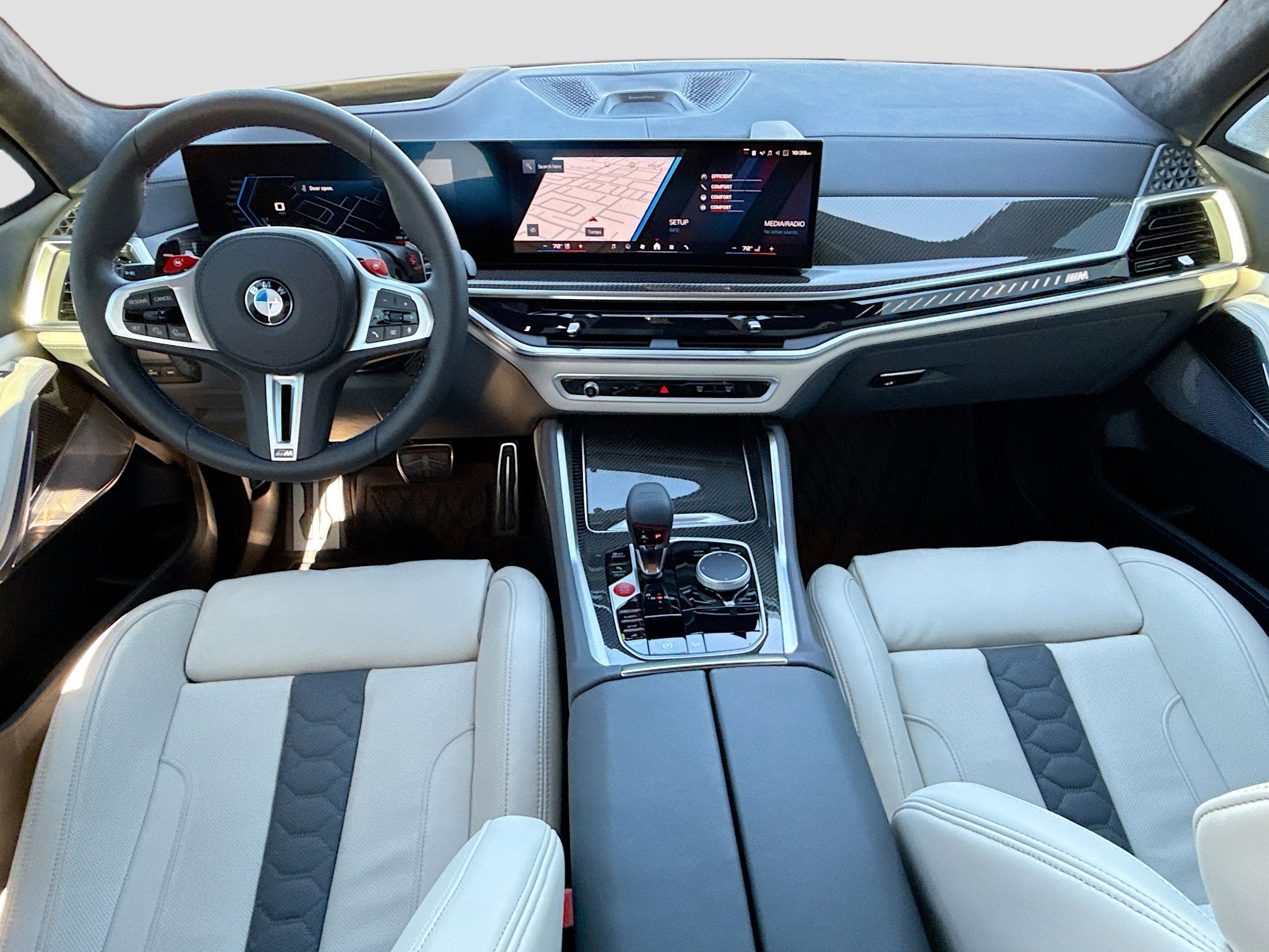 Used 2026 BMW X5 M Competition w/ Executive Package image 17