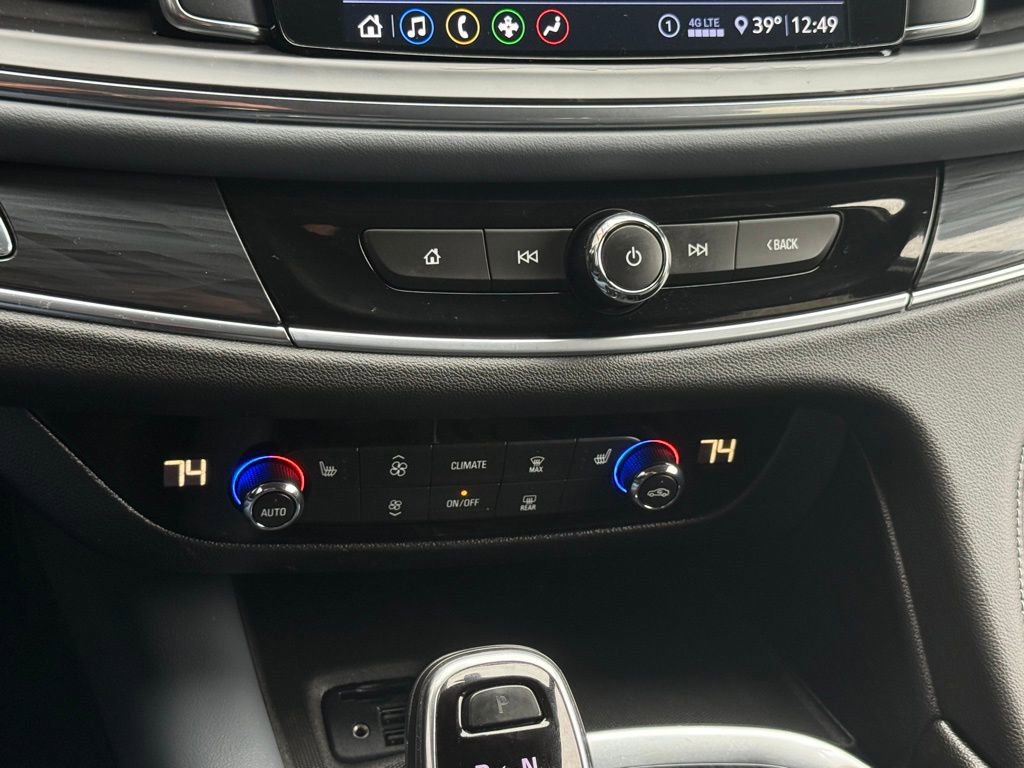 Used 2021 Buick Enclave Preferred image 12