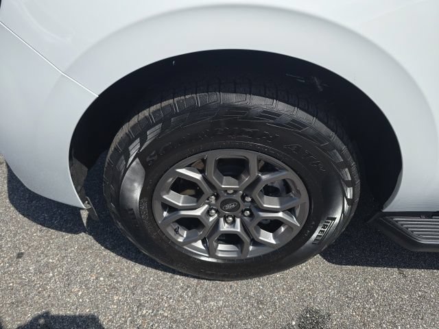 Used 2025 Ford Expedition Active RWD image 7