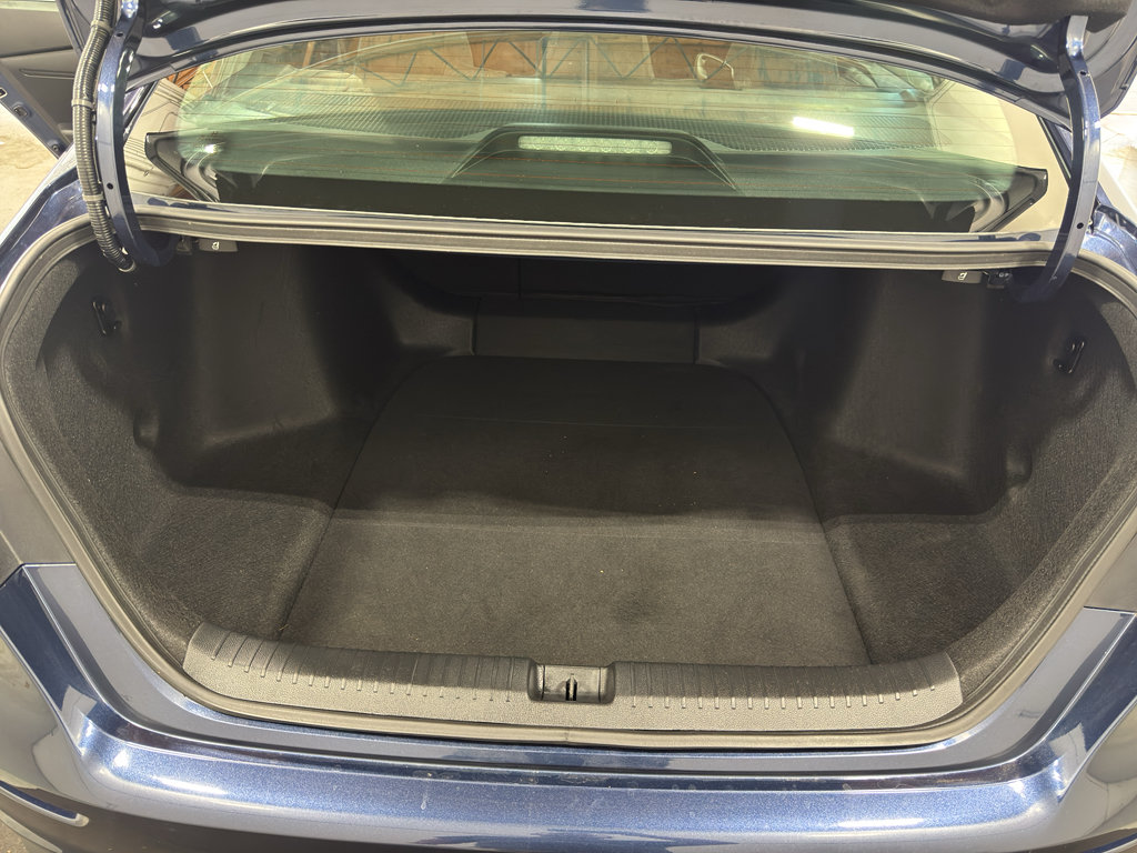 Used 2025 Honda Accord SE image 27