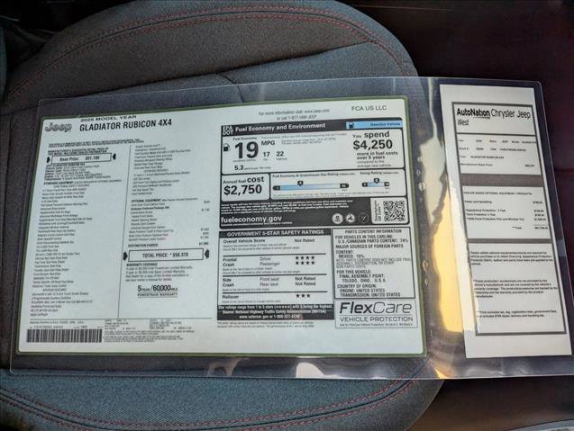 New 2025 Jeep Gladiator Rubicon w/ Convenience Group image 16