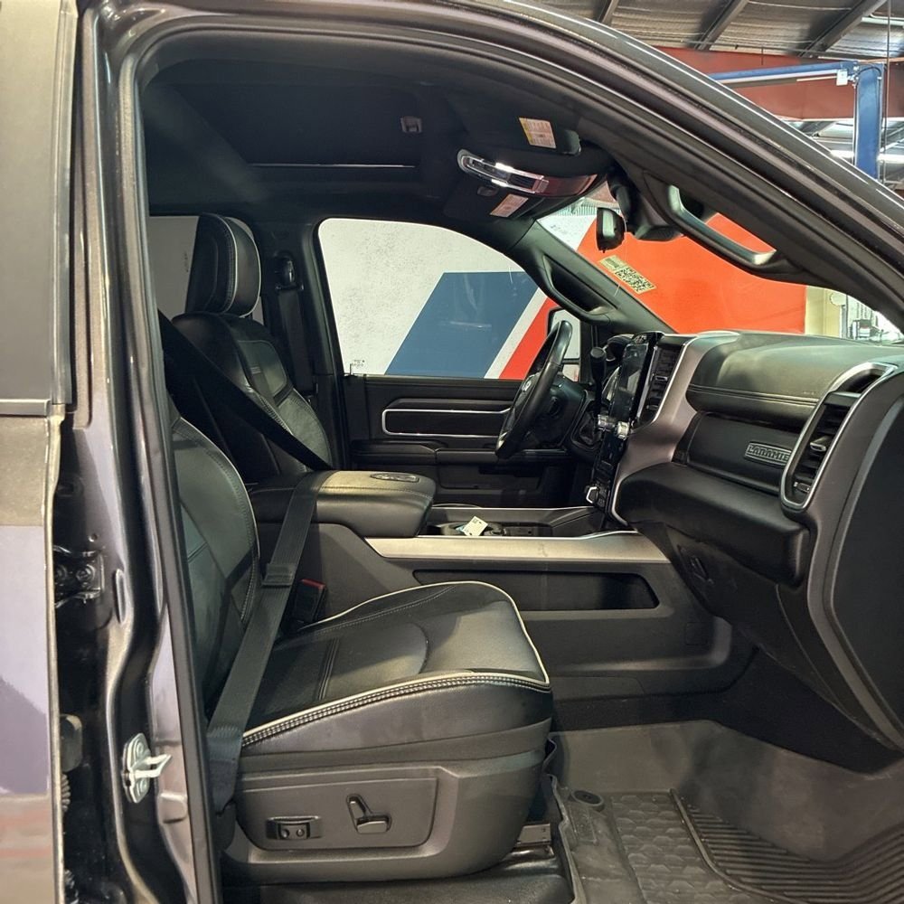 Used 2024 RAM 2500 Laramie w/ Night Edition image 20