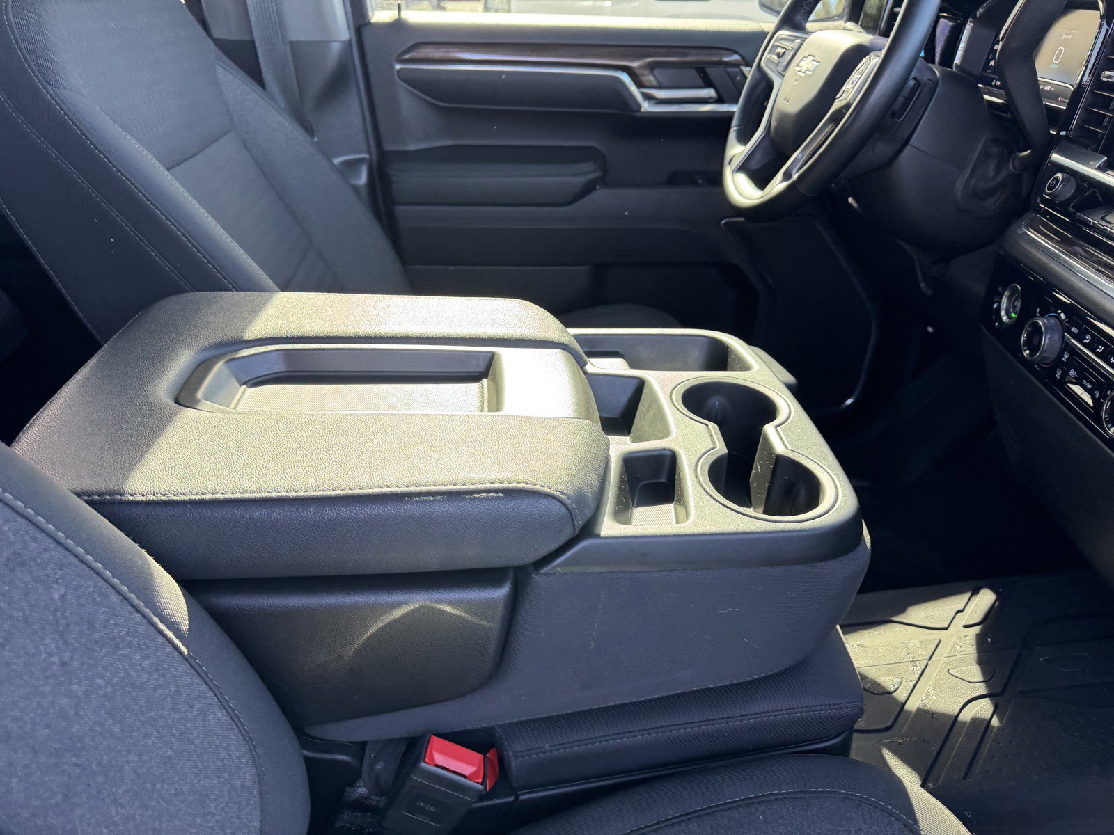 Used 2024 Chevrolet Silverado 1500 RST w/ LPO, Liner Protection Package image 8