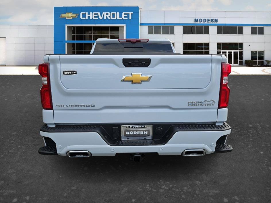New 2026 Chevrolet Silverado 1500 High Country AWD/4WD image 4