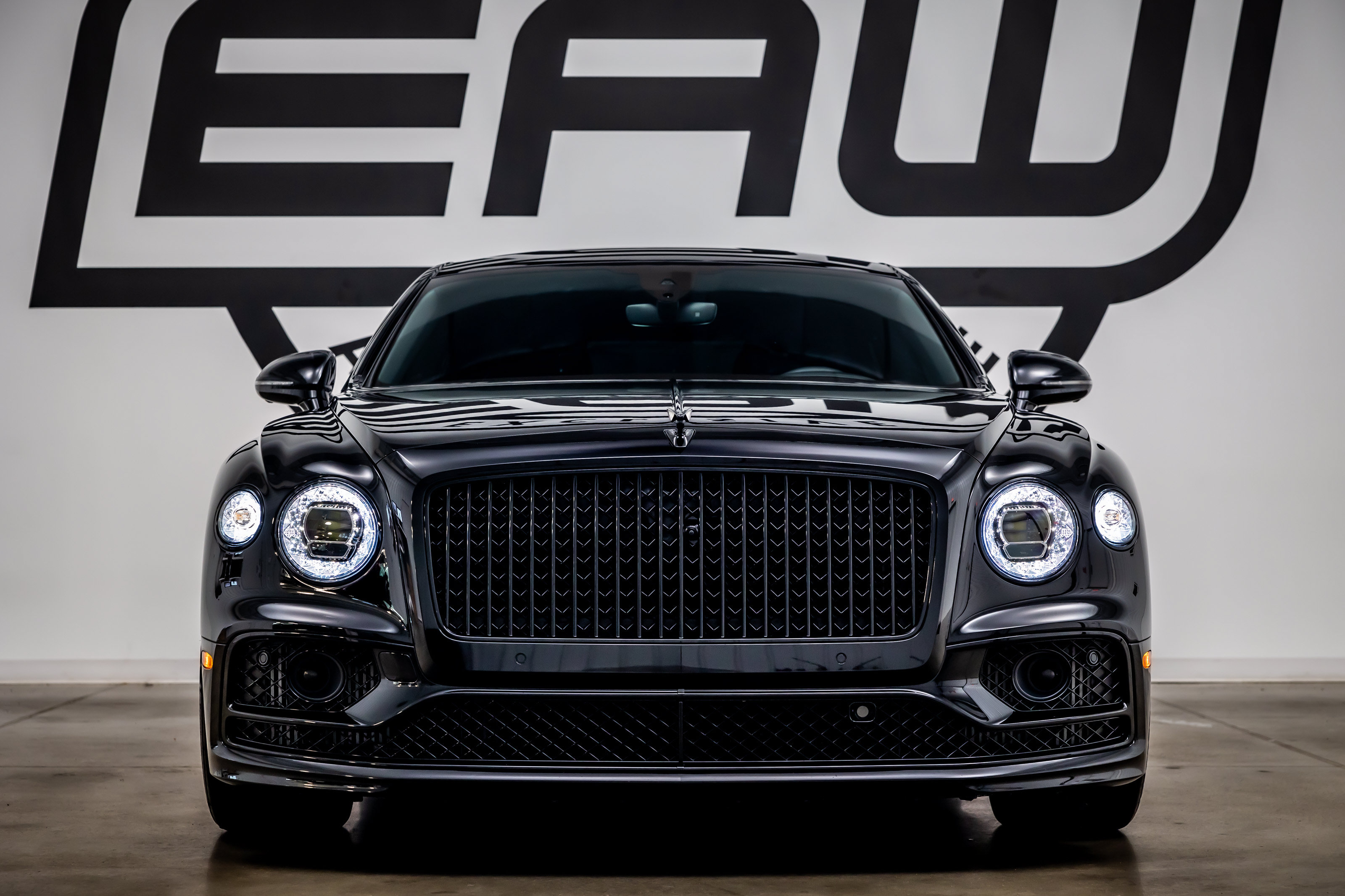 Used 2022 Bentley Flying Spur V8 AWD/4WD image 4