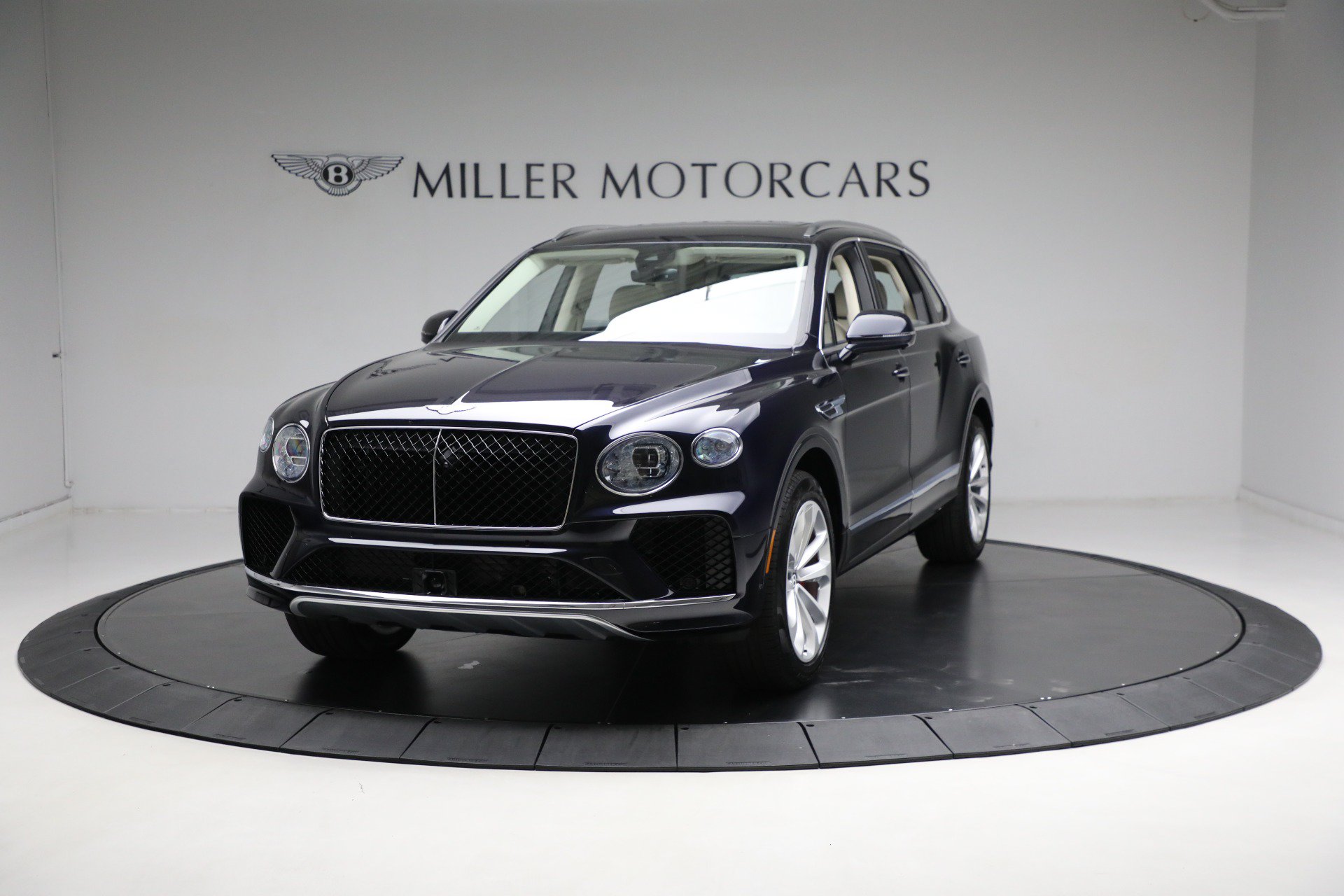 Used 2024 Bentley Bentayga Extended Wheelbase