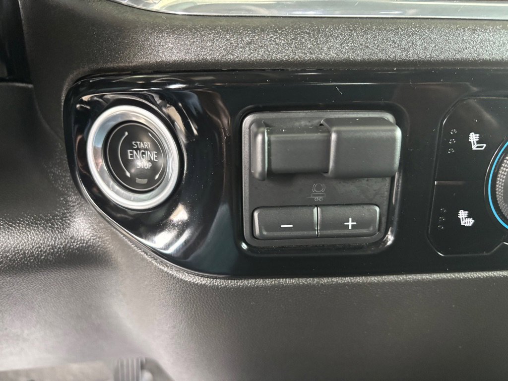 Used 2024 Chevrolet Silverado 2500 LTZ AWD/4WD image 15