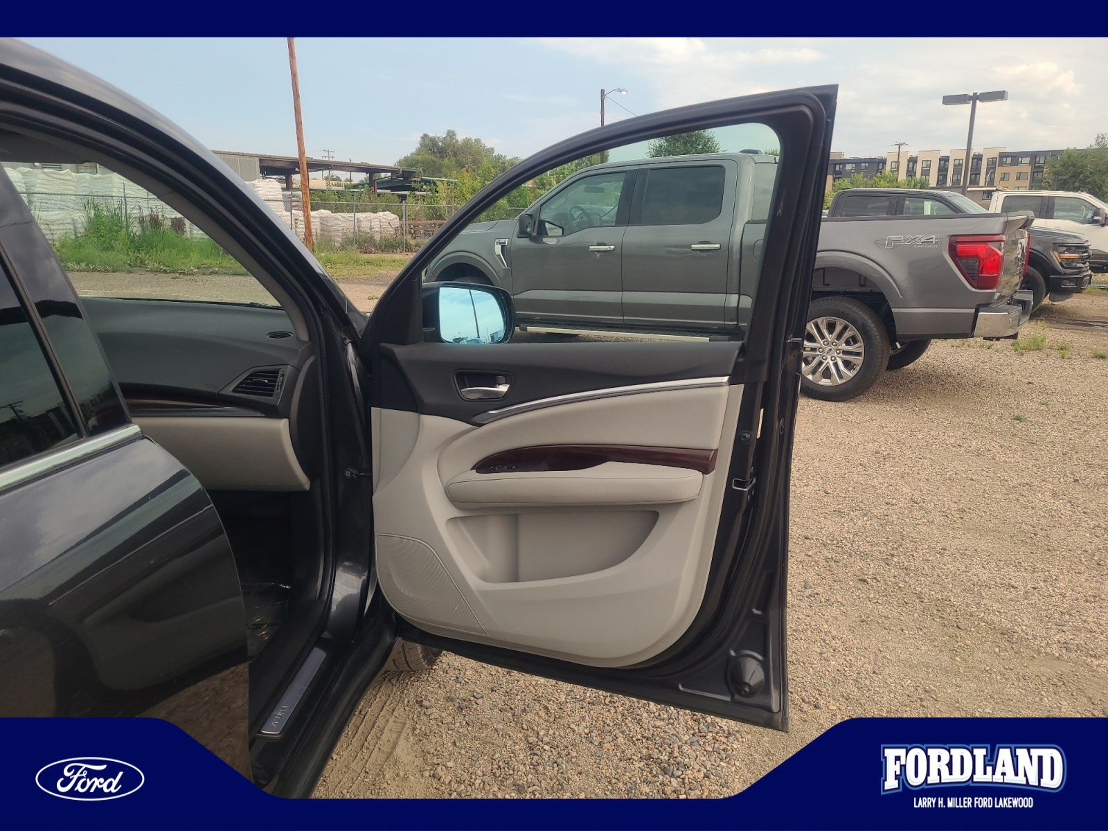 Used 2014 Acura MDX SH-AWD image 16