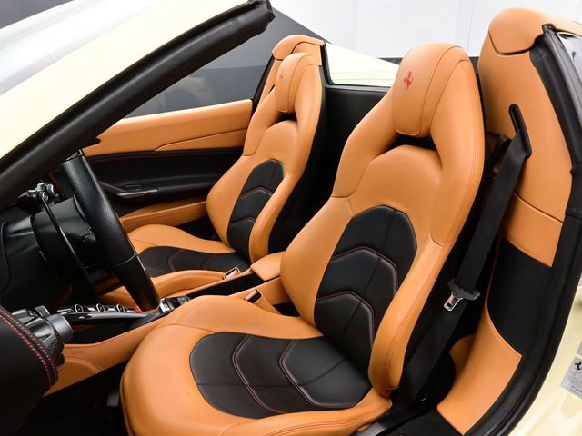 Used 2017 Ferrari 488 Spider image 5